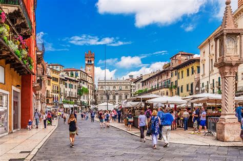 shopping in verona italy